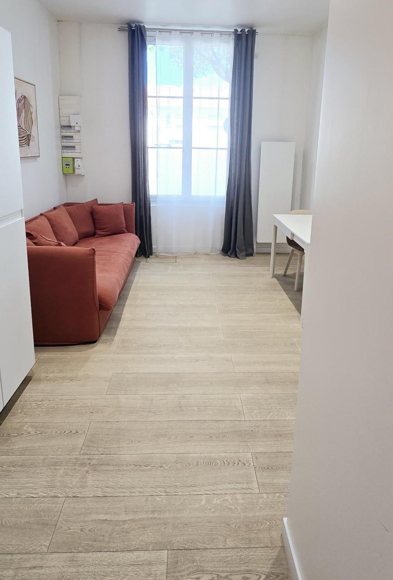 Catel Studio Hyper Centre Saint Dizier Buitenkant foto